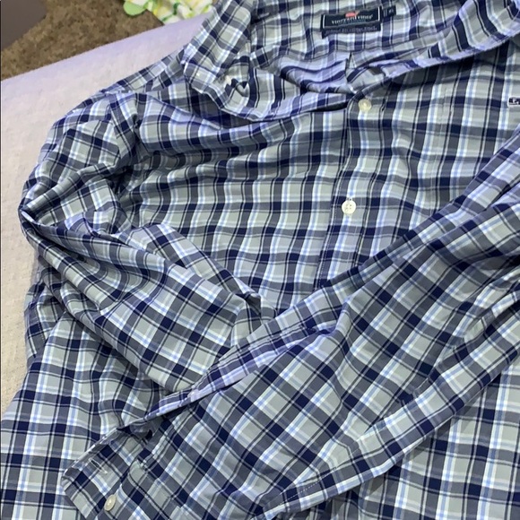 Vineyard Vines Button Down Shirt - Picture 3 of 4
